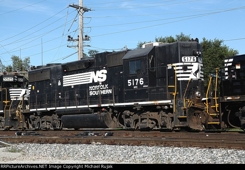 NS 5176